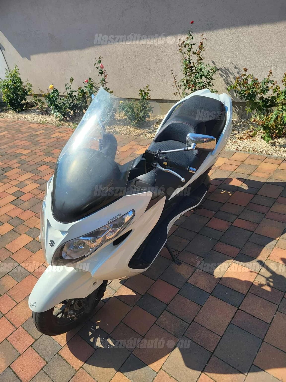 SUZUKI AN 400 BURGMAN 2015/10 - 1