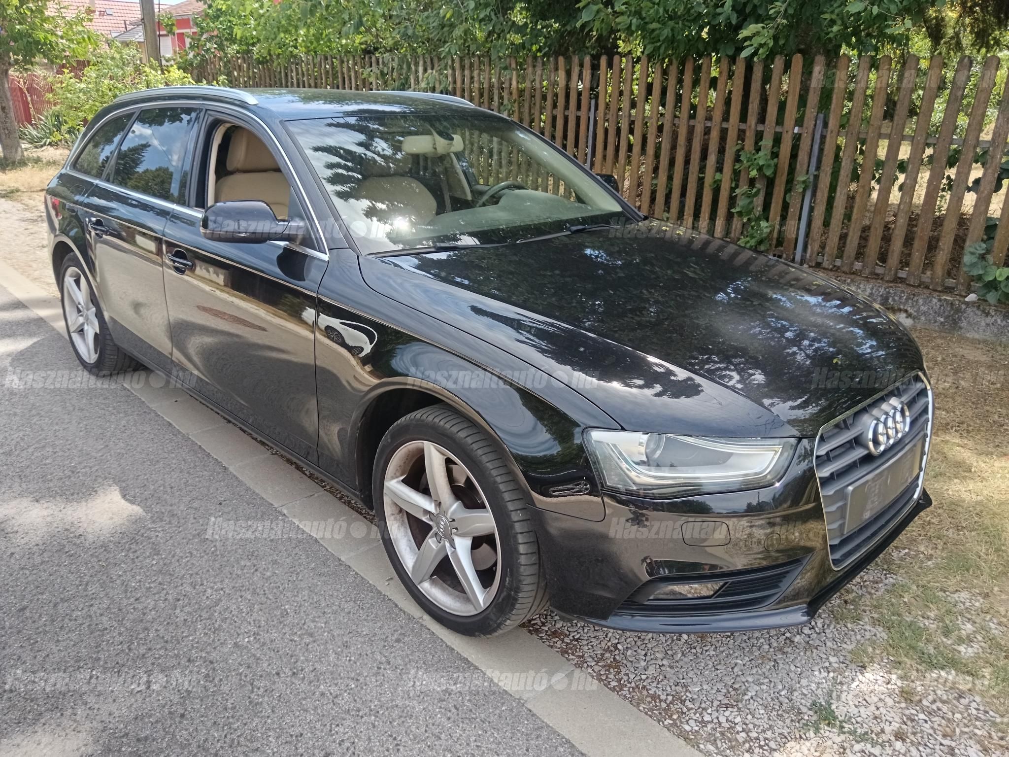 AUDI A4 2013/1 - 1