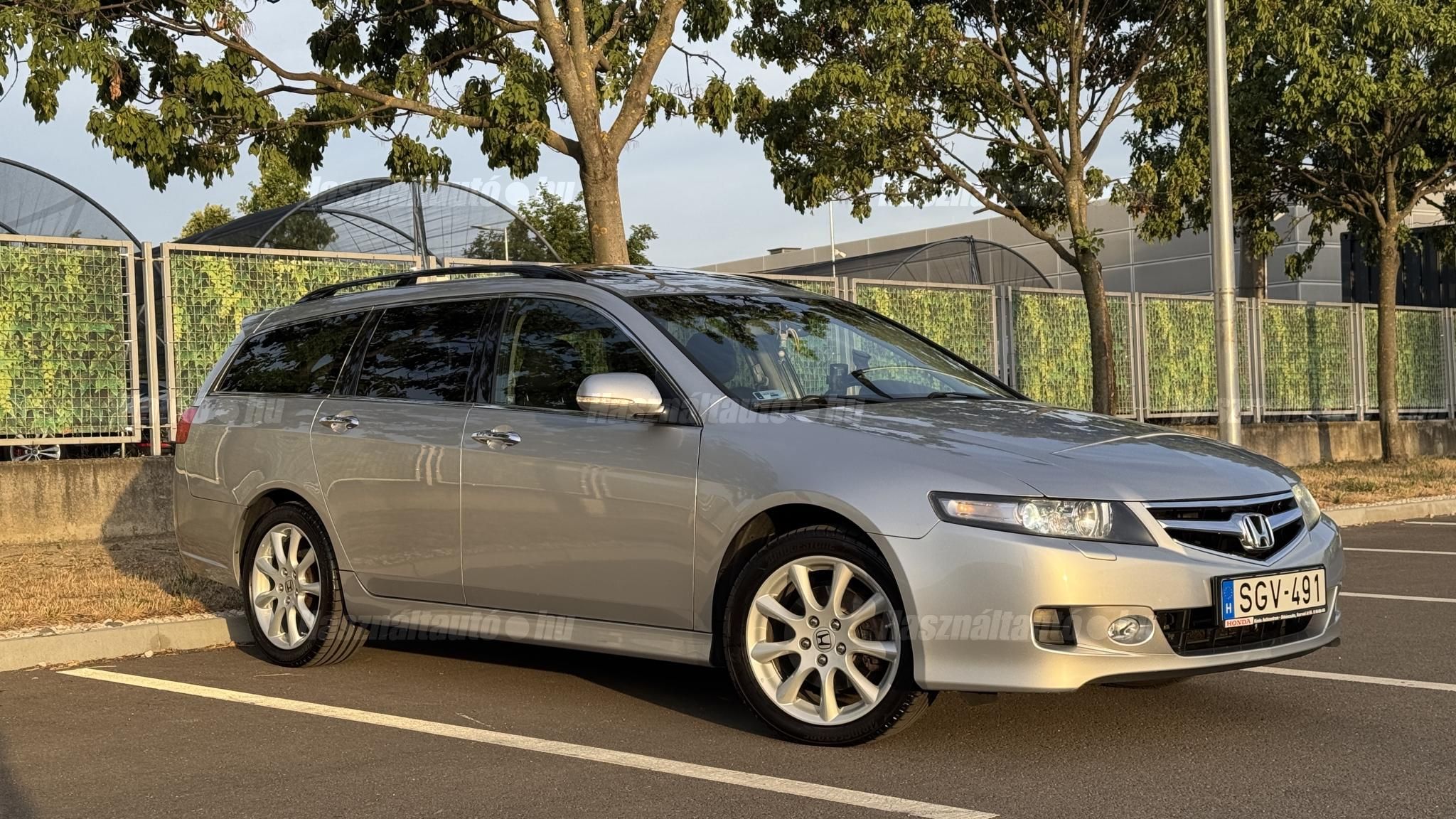 HONDA ACCORD 2006/8 - 1