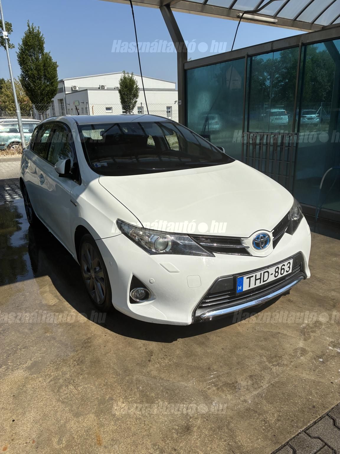TOYOTA AURIS 2014/3 - 1
