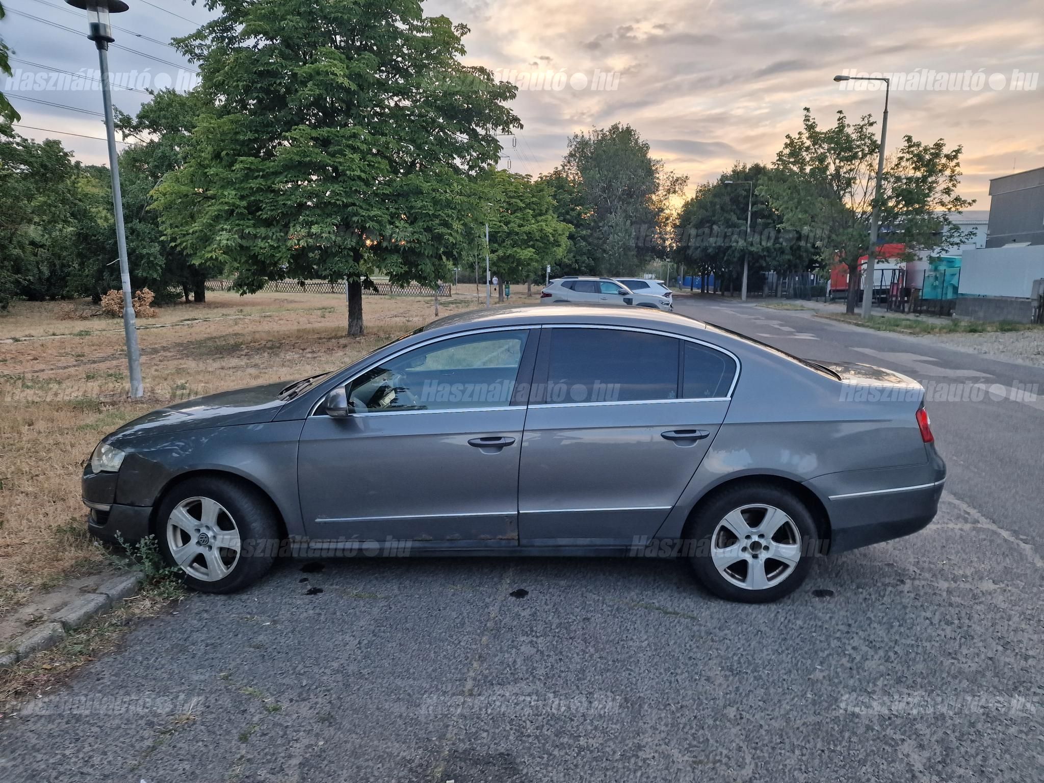 VOLKSWAGEN PASSAT VI 2005 - 1