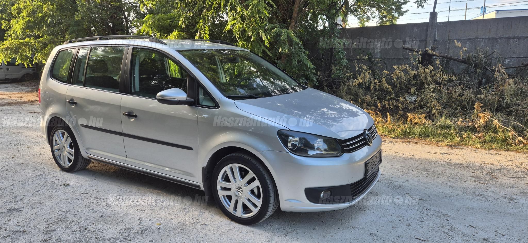 VOLKSWAGEN TOURAN 2012/7 - 1
