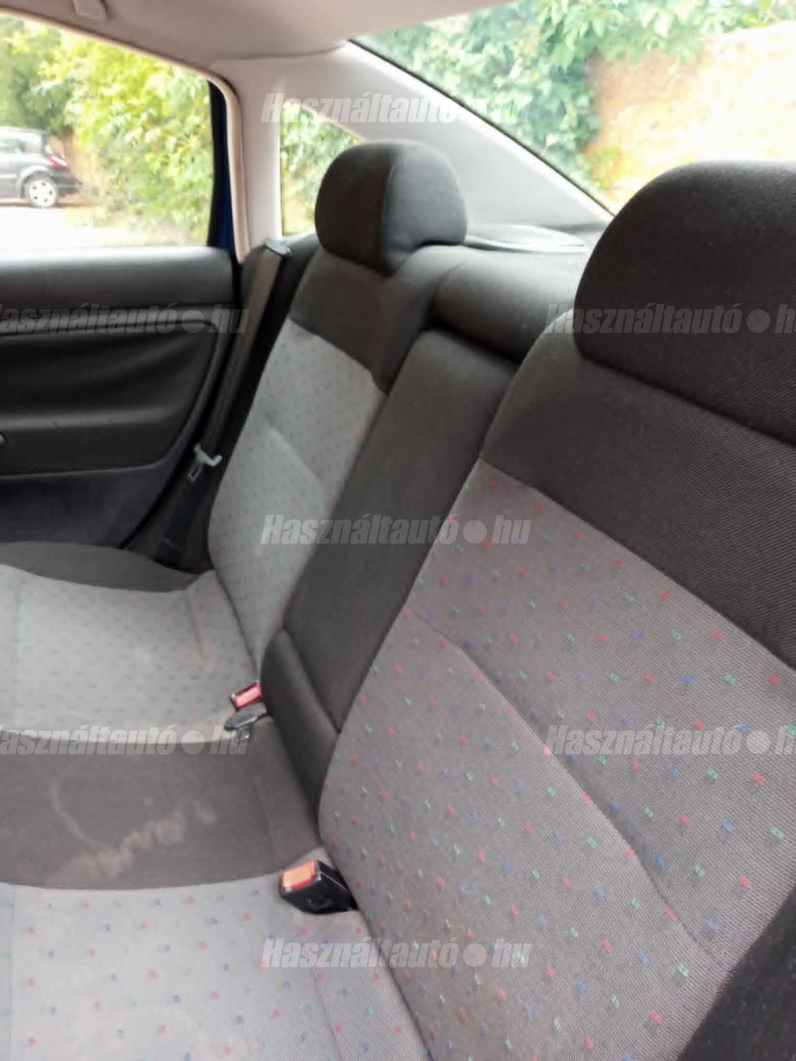 VOLKSWAGEN PASSAT 1998 - 1