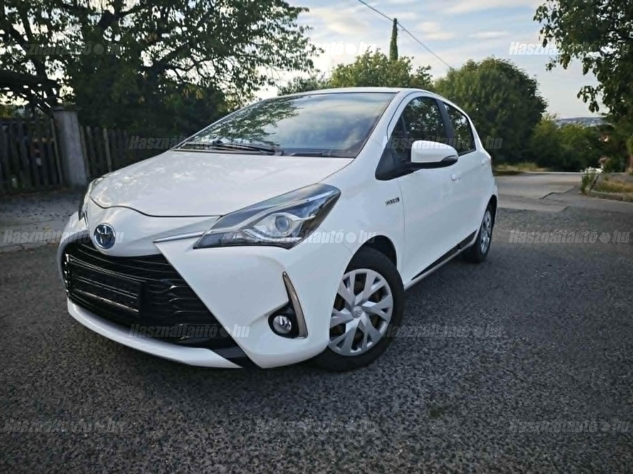 TOYOTA YARIS 2017/10 - 1