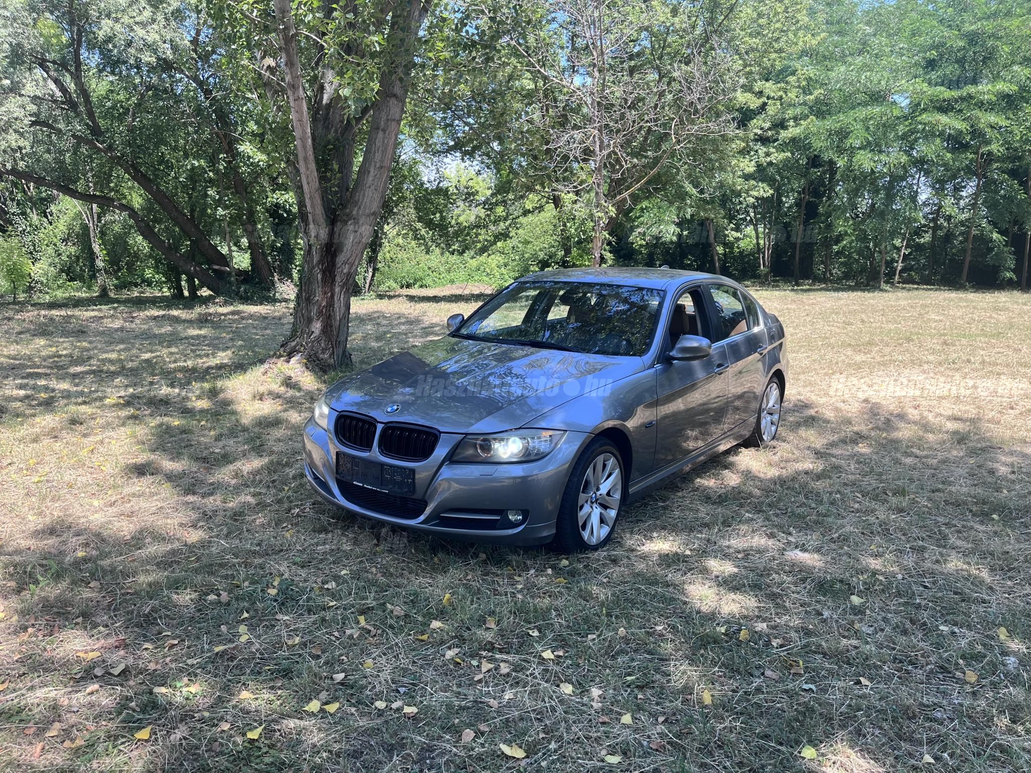 BMW 330 2011/1 - 1