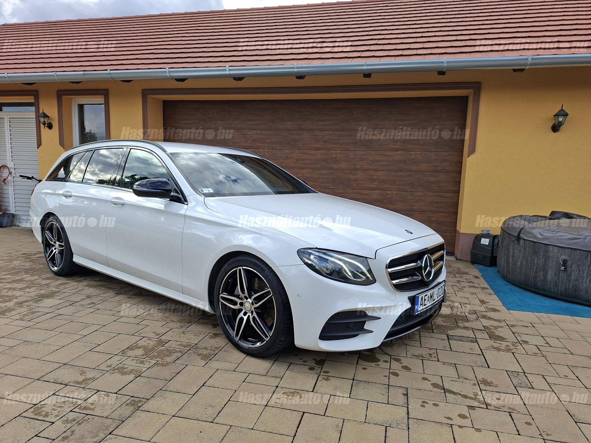MERCEDES-BENZ E 220 2018/2 - 1