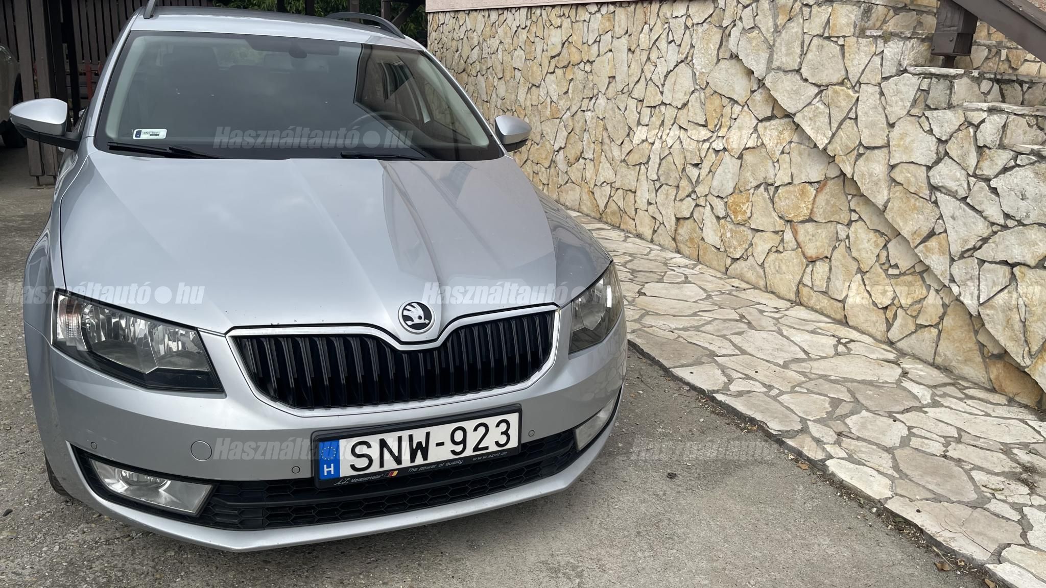 SKODA OCTAVIA 2015/6 - 1