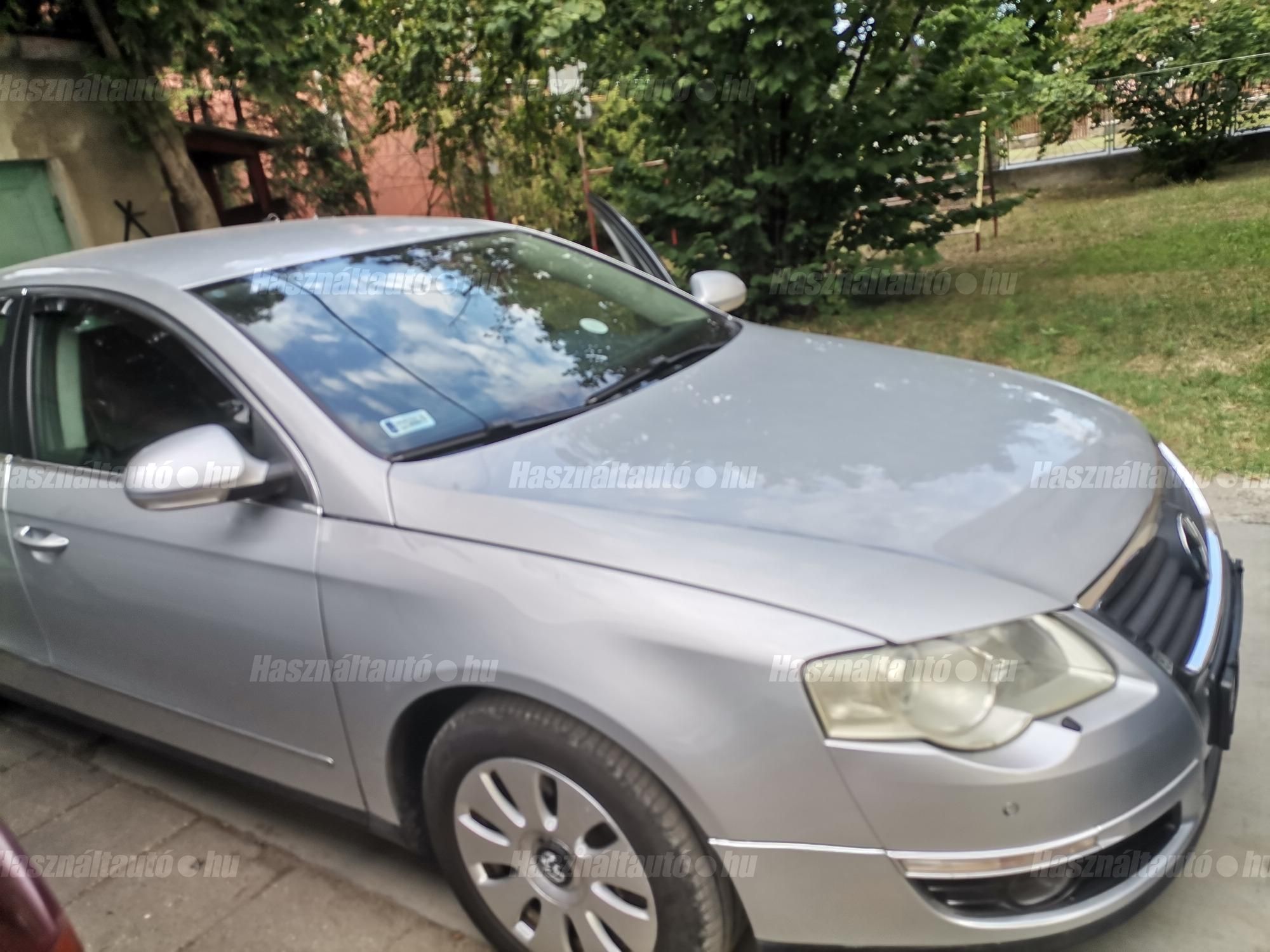 VOLKSWAGEN PASSAT 2006/2 - 1