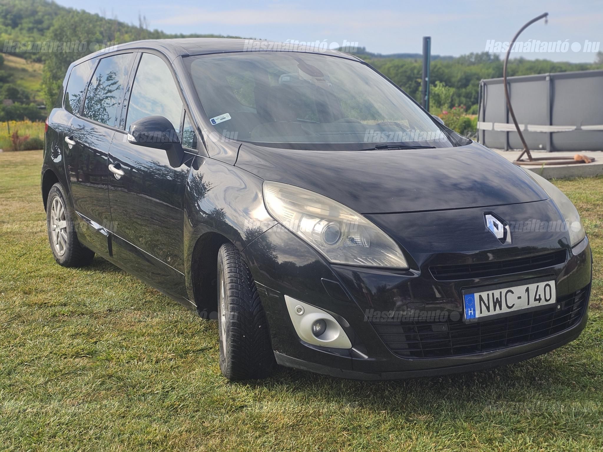 RENAULT GRAND SCENIC 2011/8 - 1
