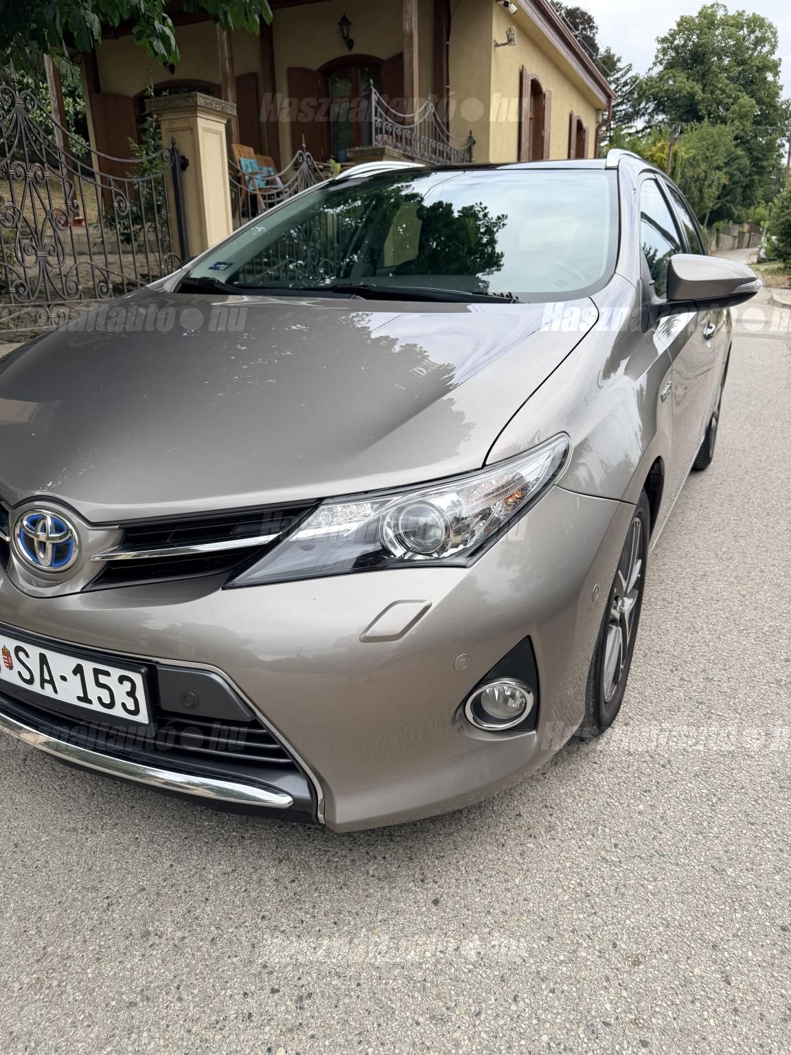 TOYOTA AURIS 2014/12 - 1