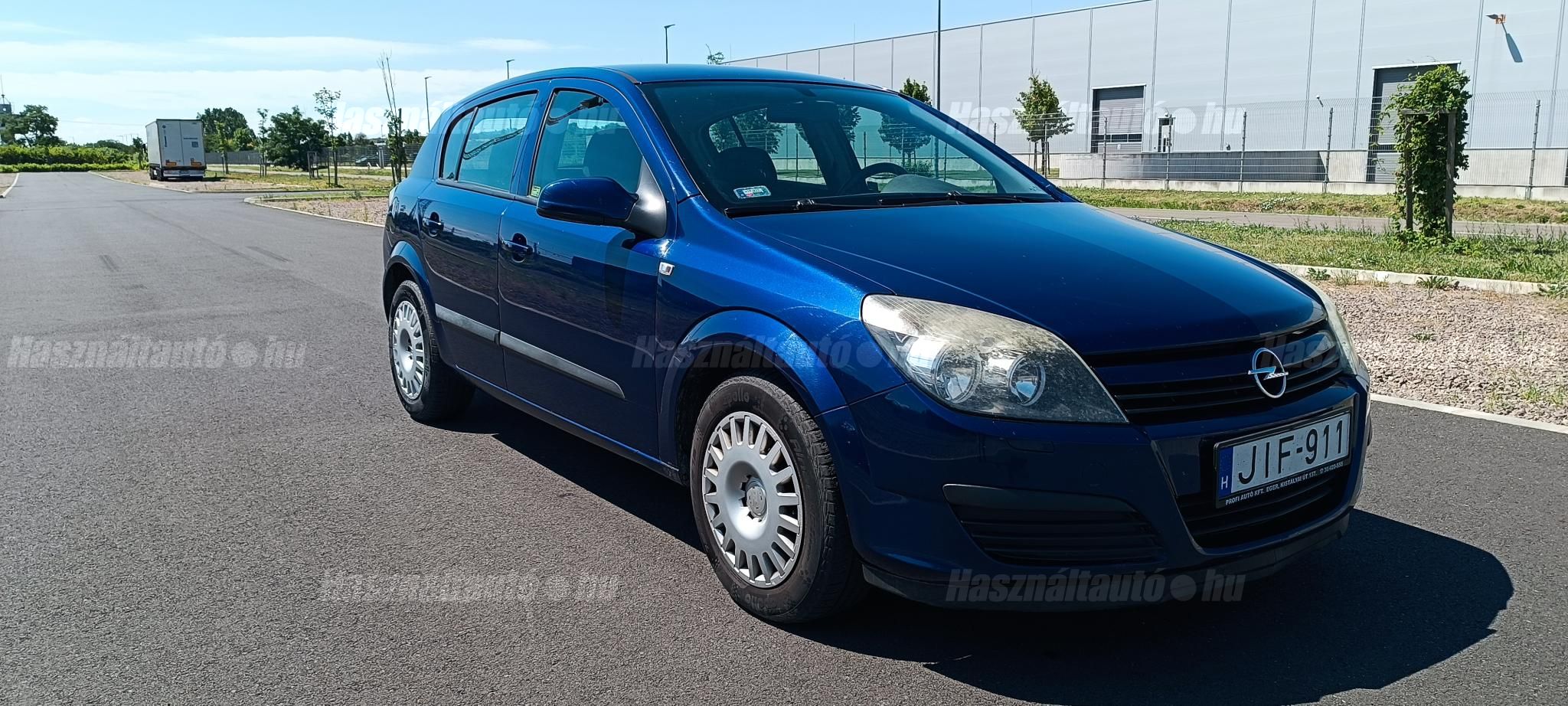 OPEL ASTRA H 2004/8 - 1