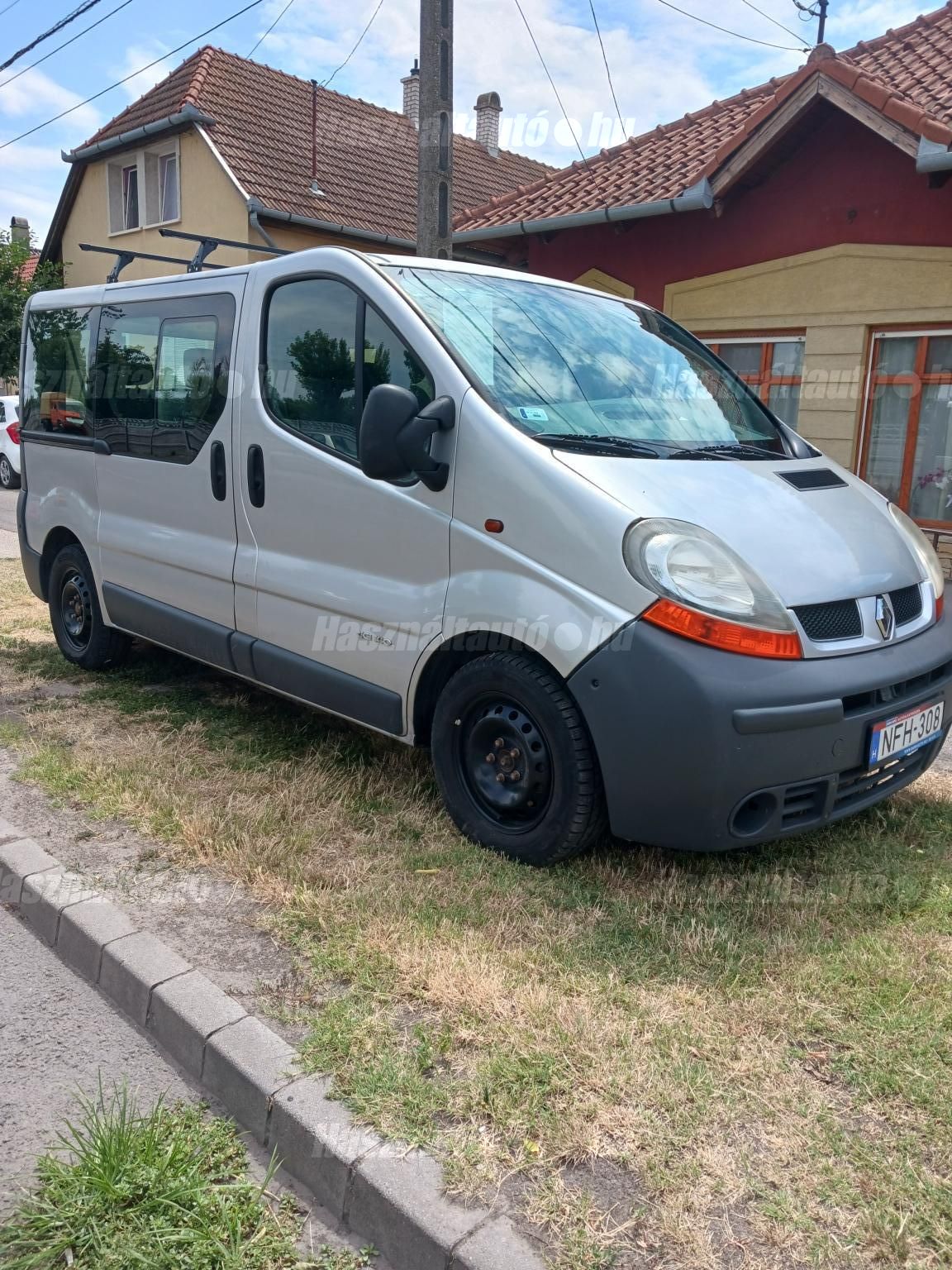RENAULT TRAFIC 2003/12 - 1