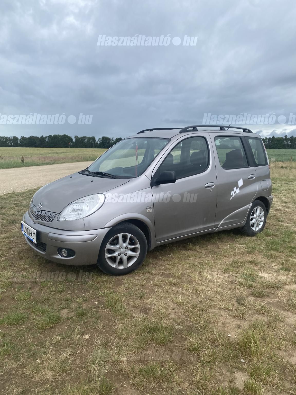 TOYOTA YARIS VERSO 2005/1 - 1