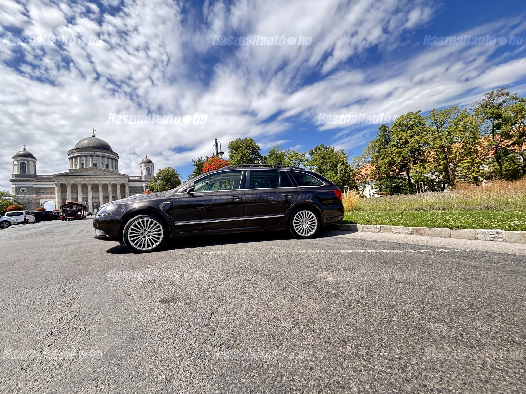 SKODA SUPERB 2014/5 - 1