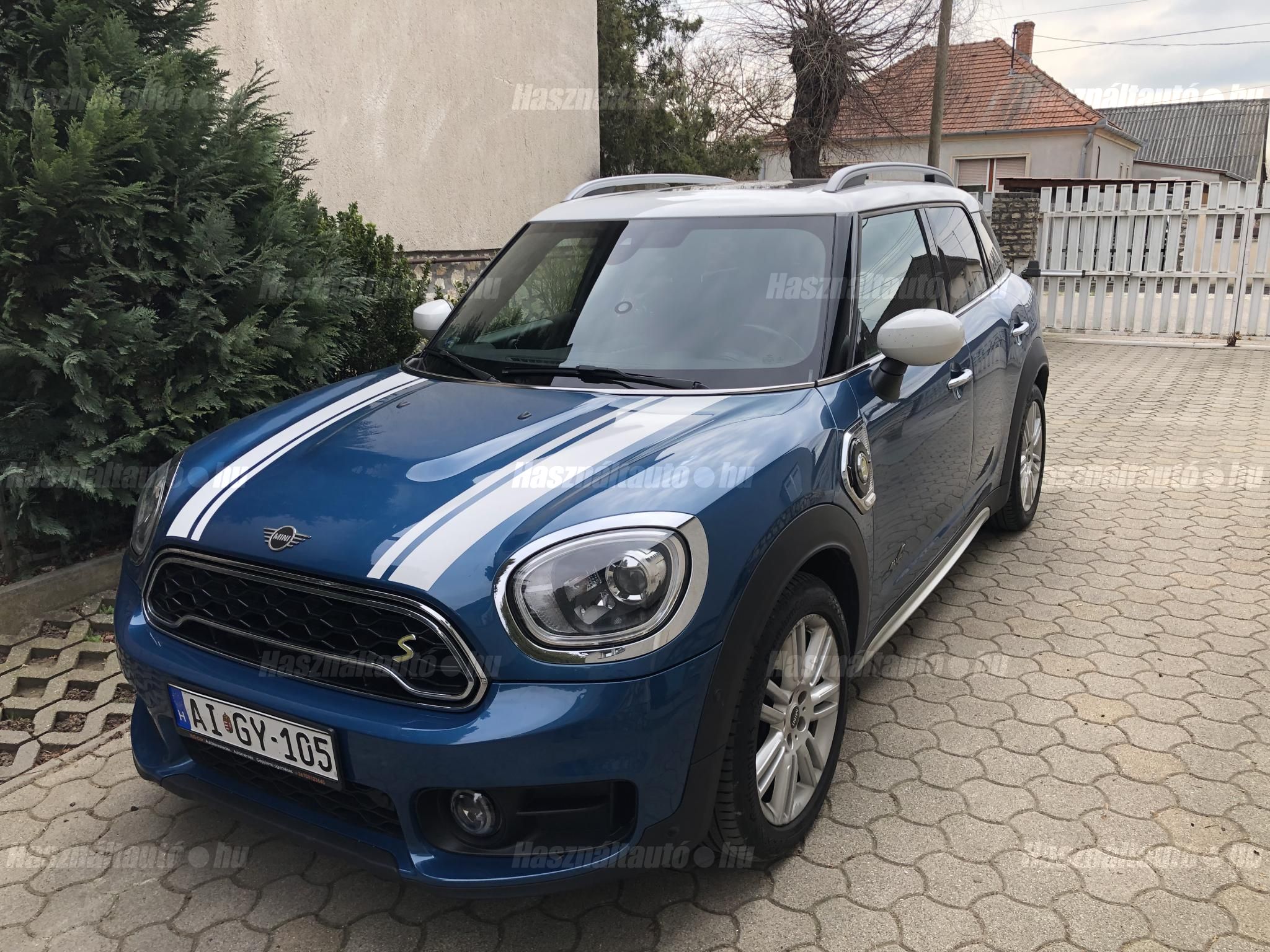 MINI COUNTRYMAN 2019/12 - 1