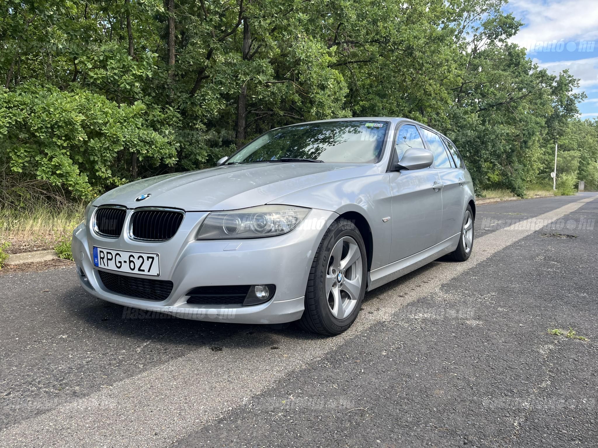 BMW 320 2011/10 - 1