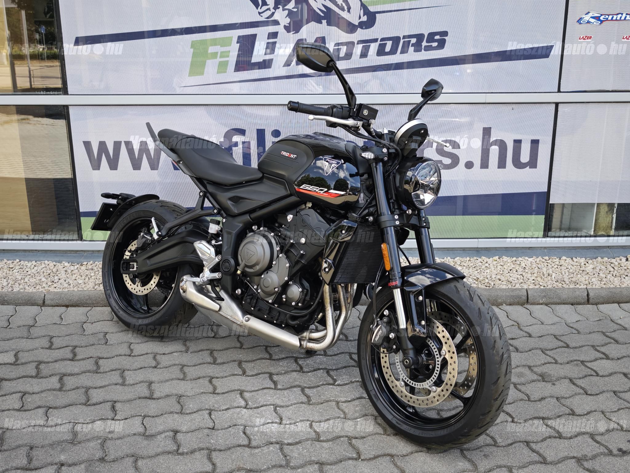 TRIUMPH TRIDENT 2025/4 - 1