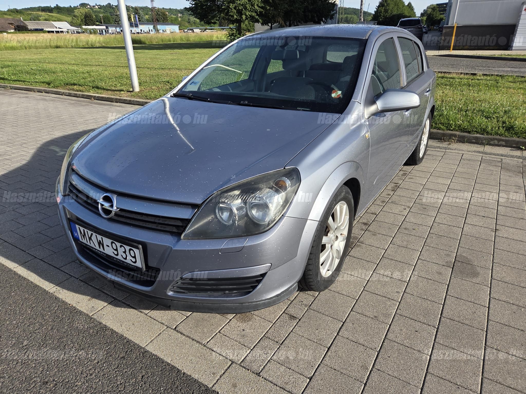 OPEL ASTRA H 2004/8 - 1