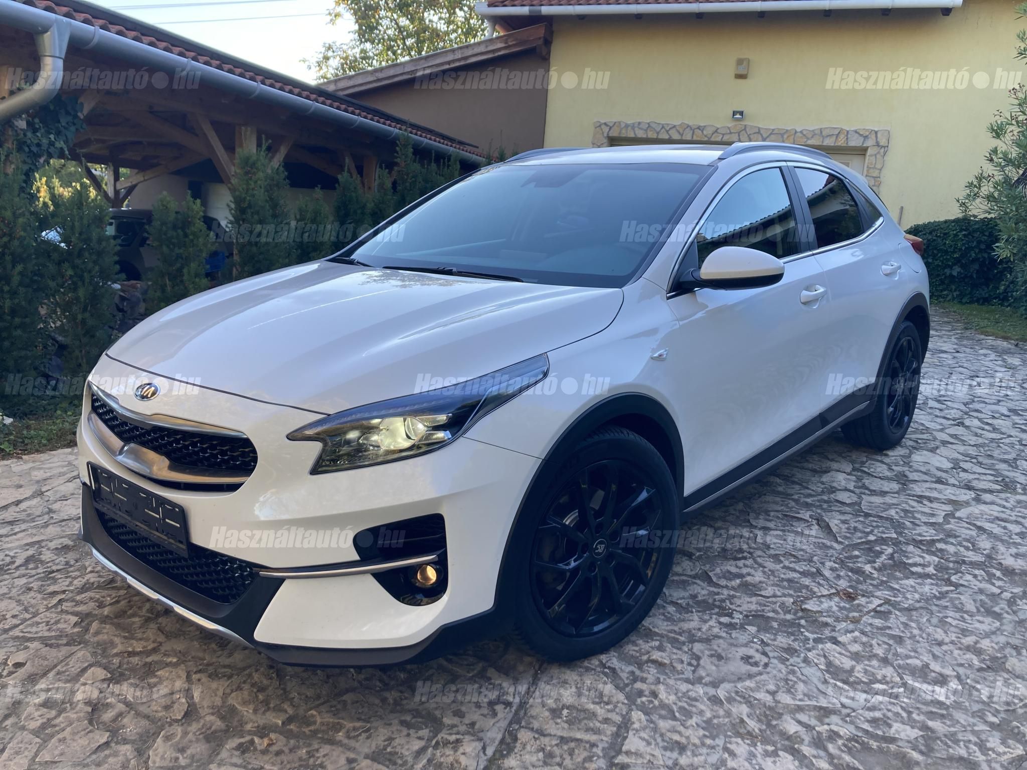 KIA XCEED 2022/3 - 1