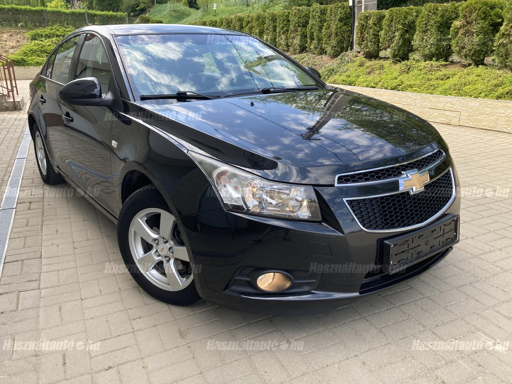 CHEVROLET CRUZE 2010/5 - 1