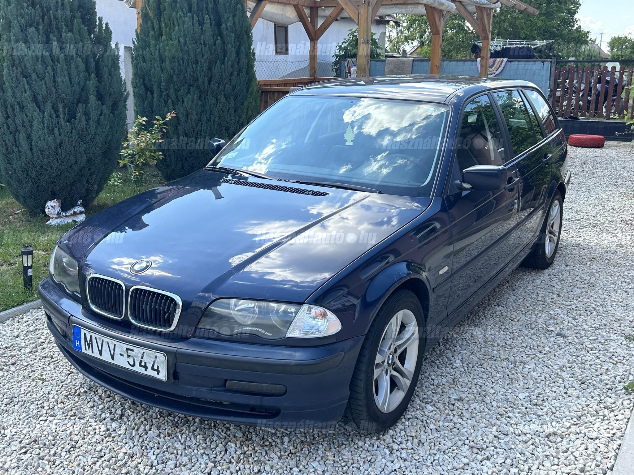 BMW 320 2001/6 - 1