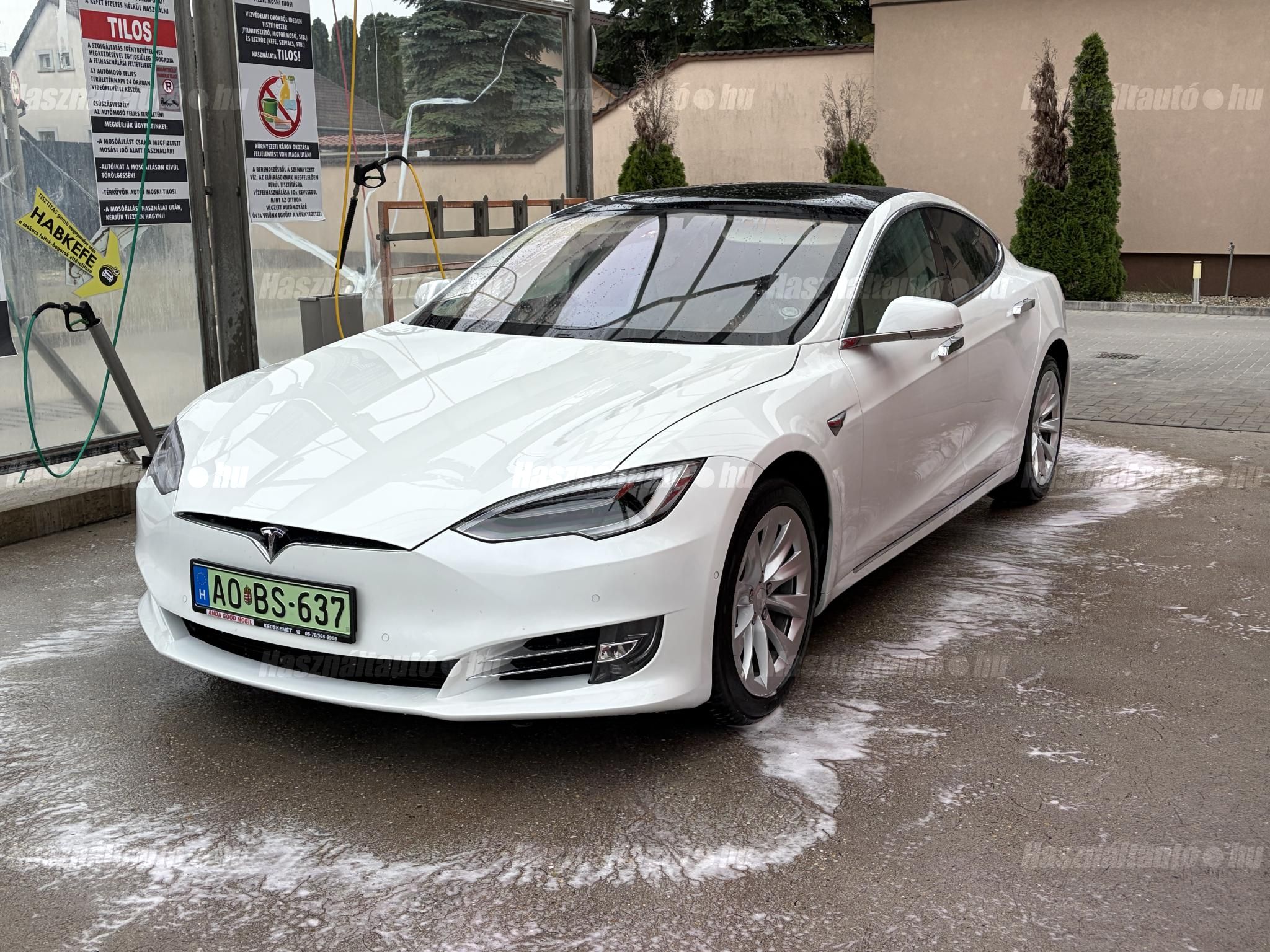 TESLA MODEL S 2019/10 - 1
