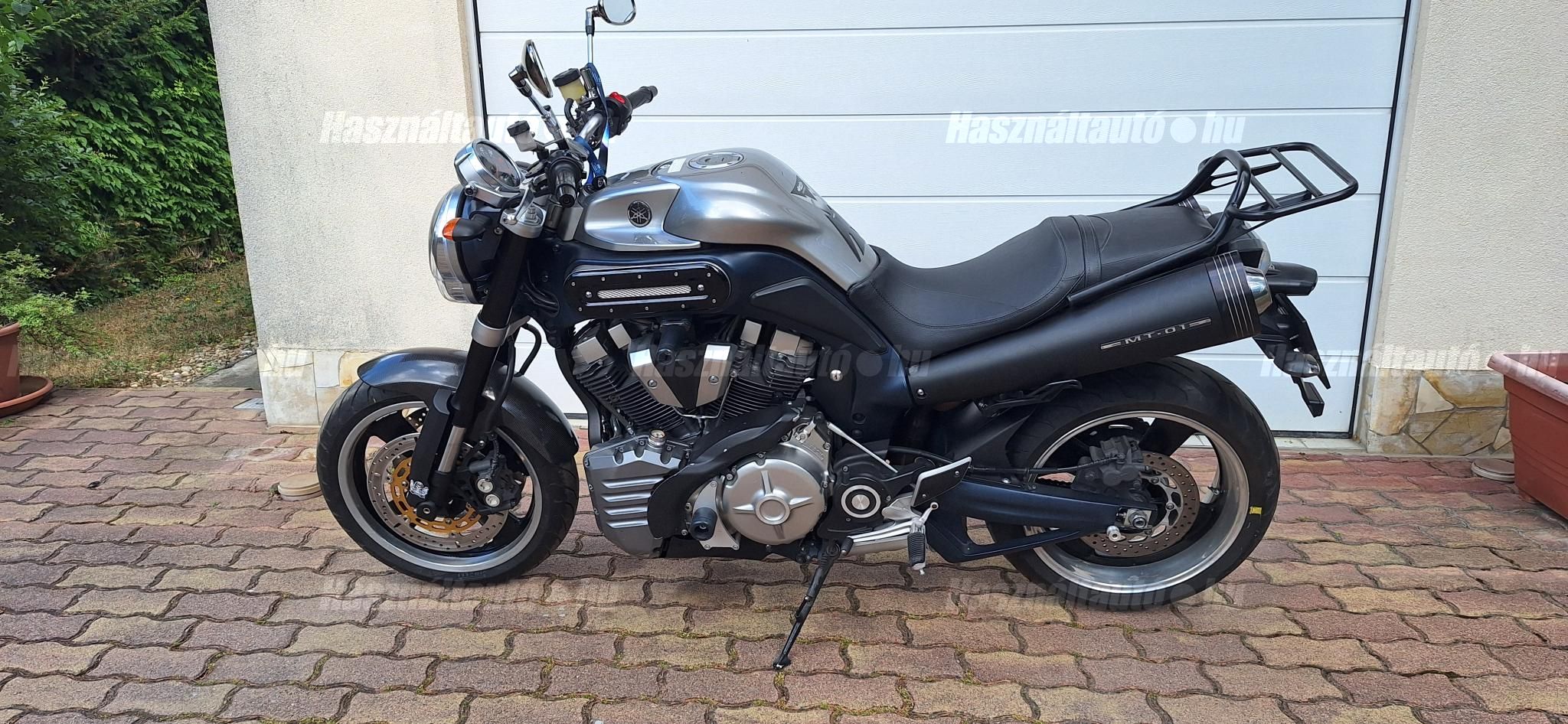 YAMAHA MT-01 2007/4 - 1