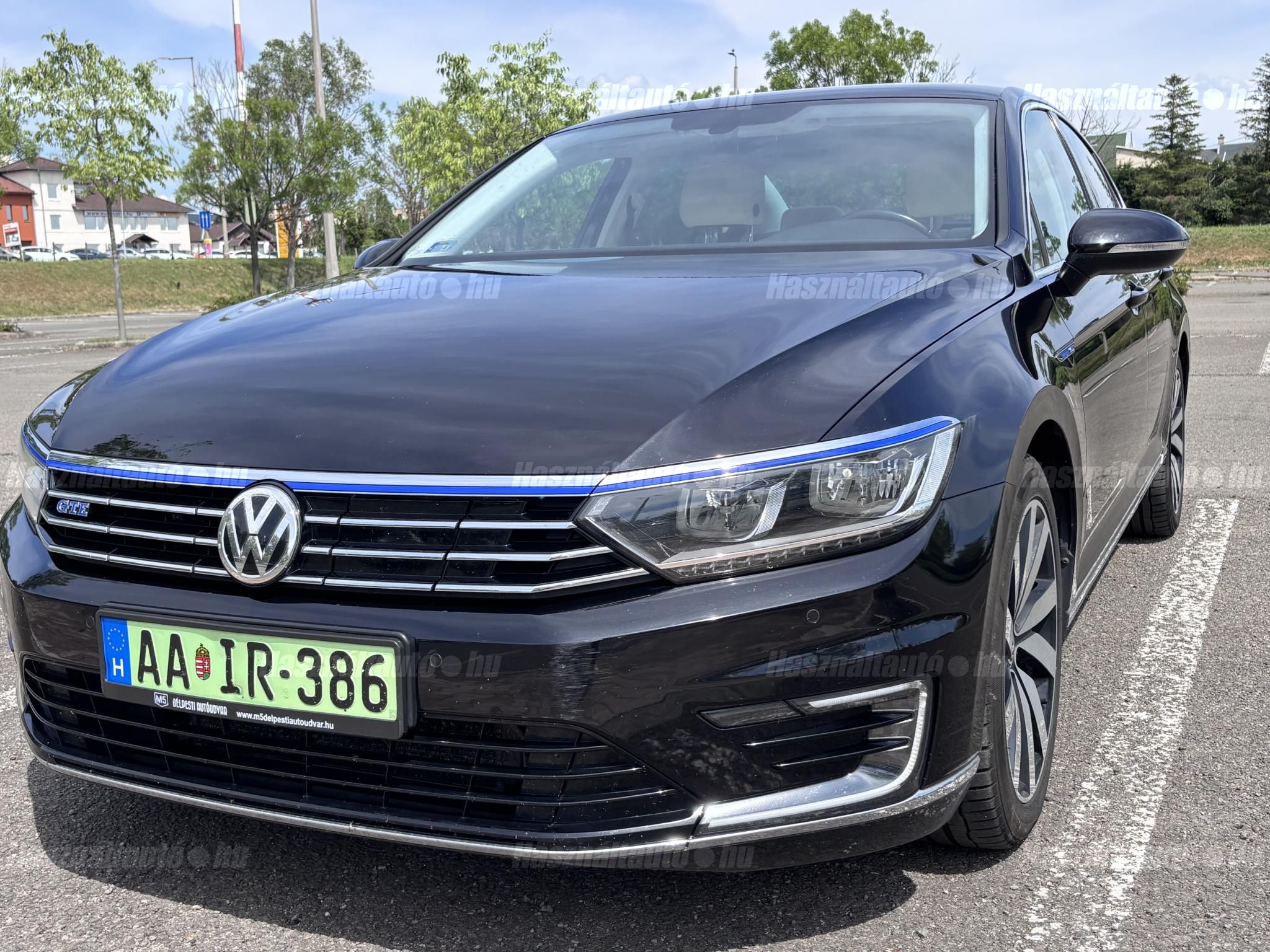 VOLKSWAGEN PASSAT VIII 2016/11 - 1