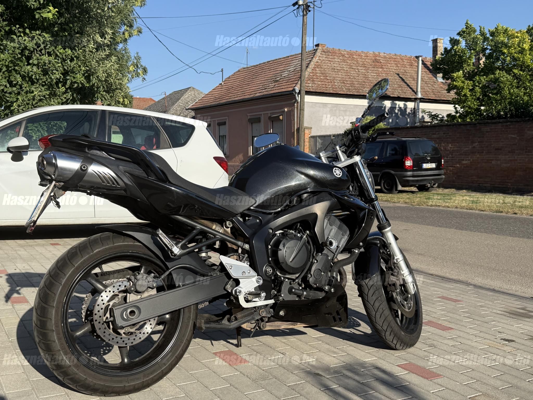 YAMAHA FZ6-N 2007 - 1