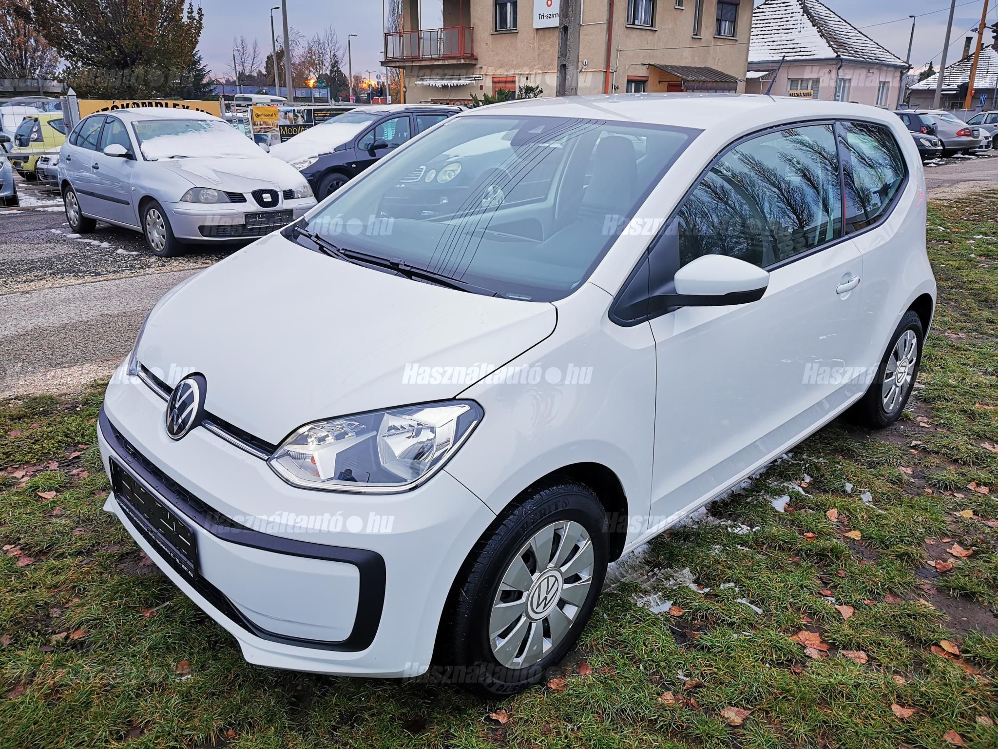VOLKSWAGEN UP 2023/10 - 1