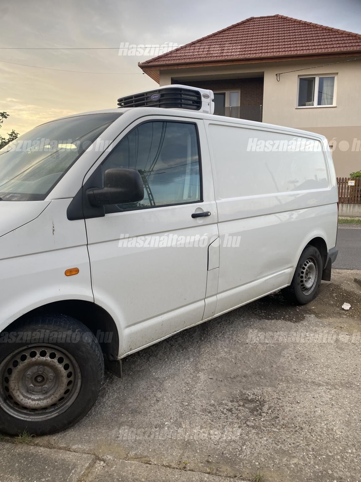VOLKSWAGEN TRANSPORTER T5 2006/4 - 1