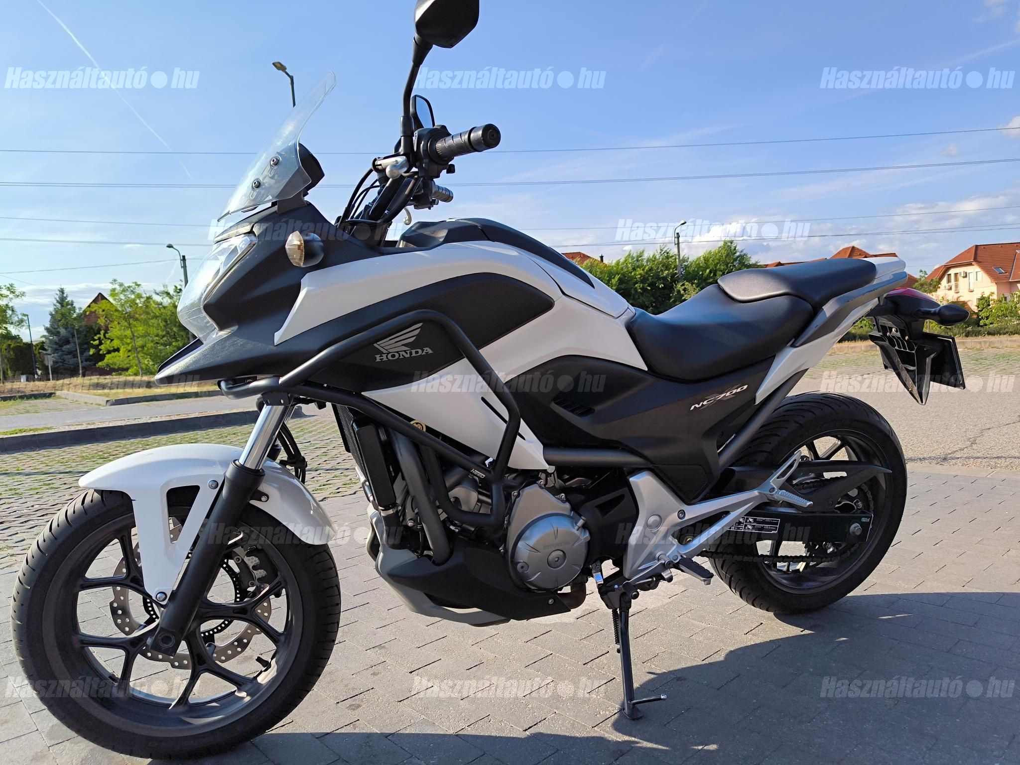 HONDA NC 700 X 2012 - 1