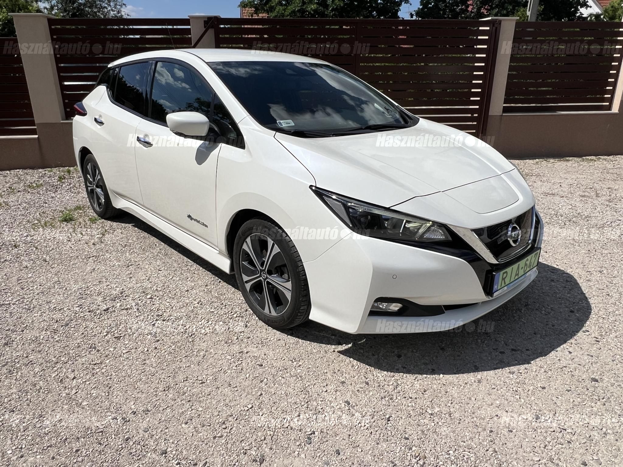 NISSAN LEAF 2018/12 - 1