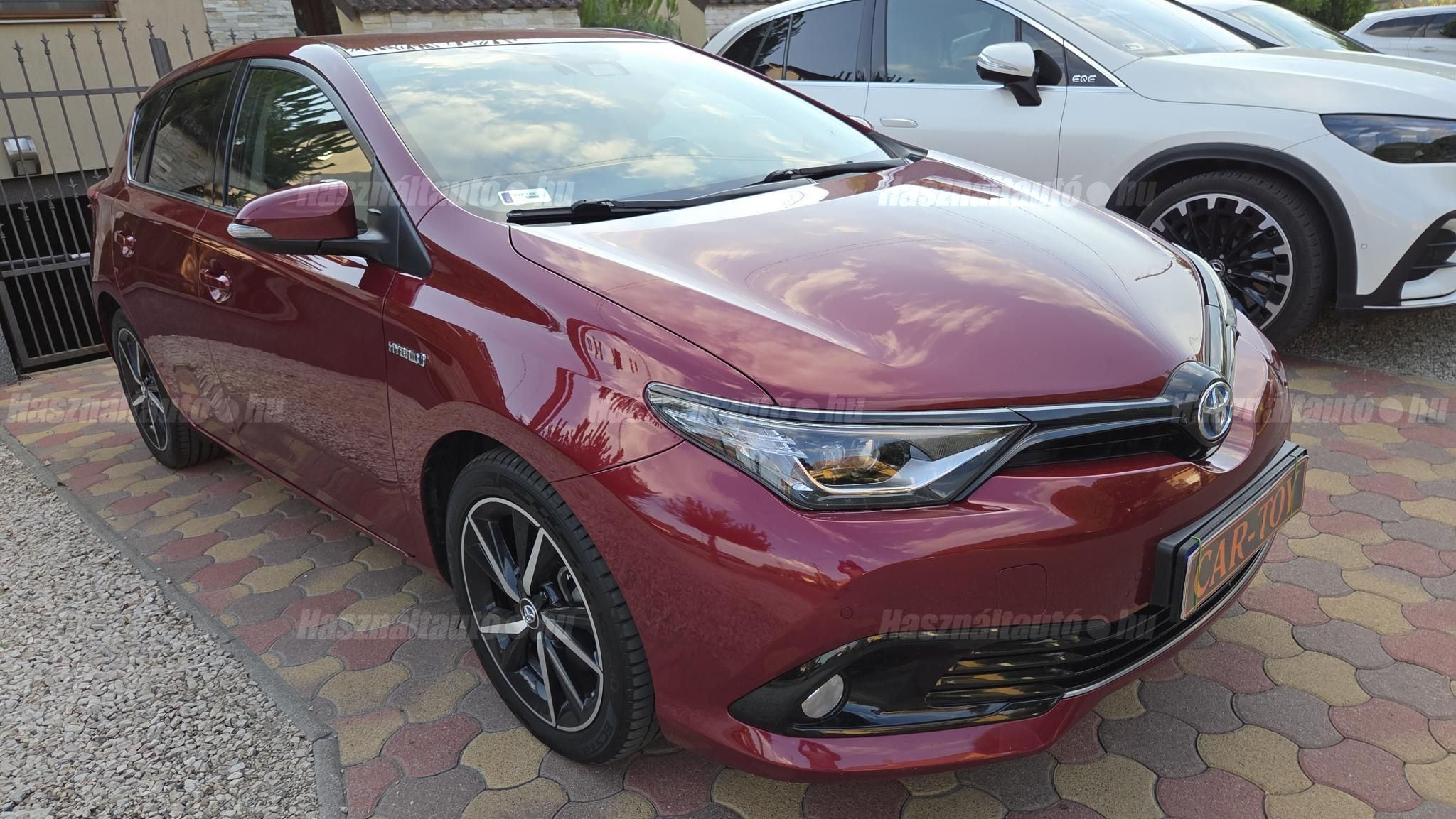 TOYOTA AURIS 2018/10 - 1