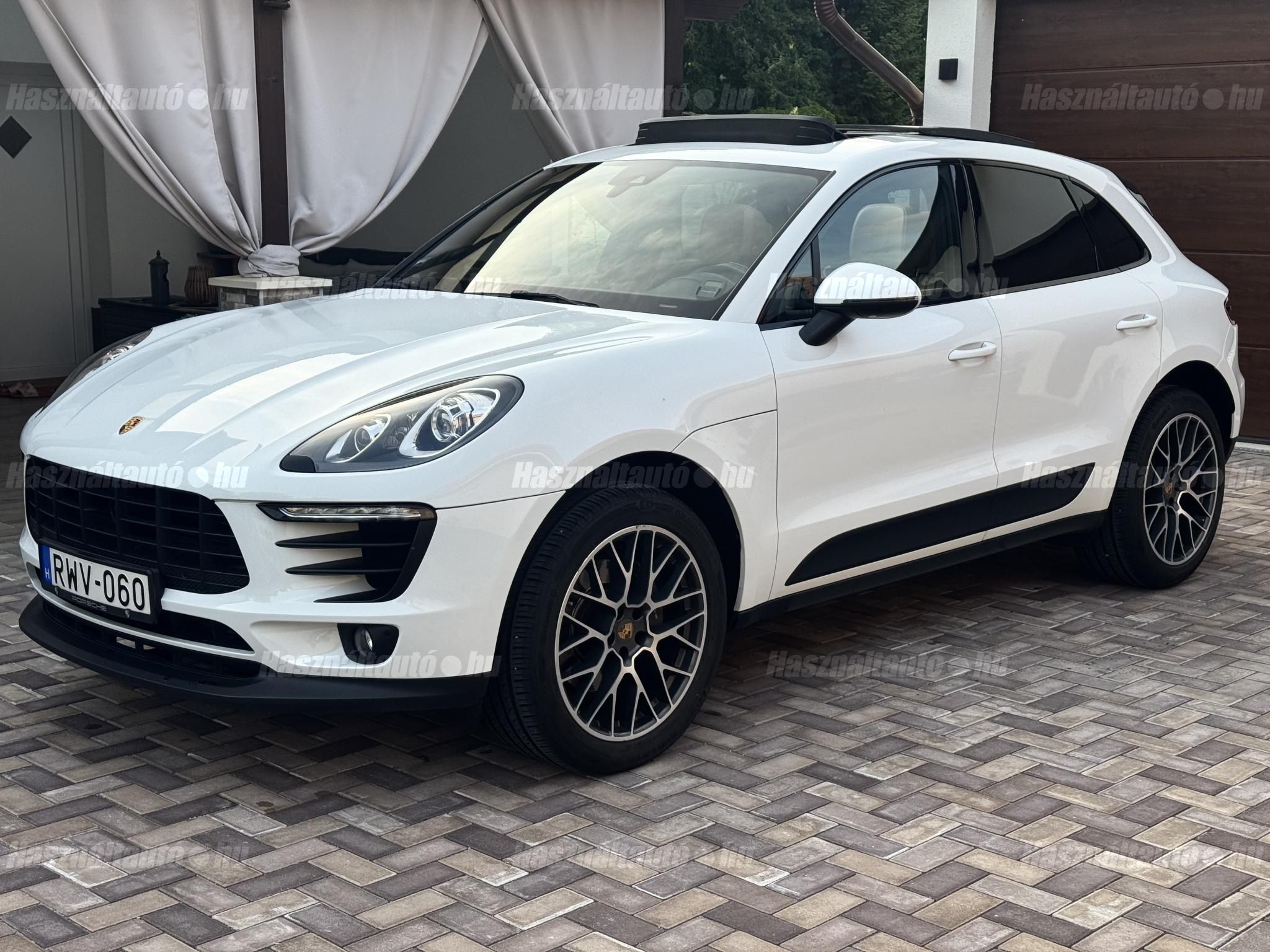 PORSCHE MACAN 2019/2 - 1