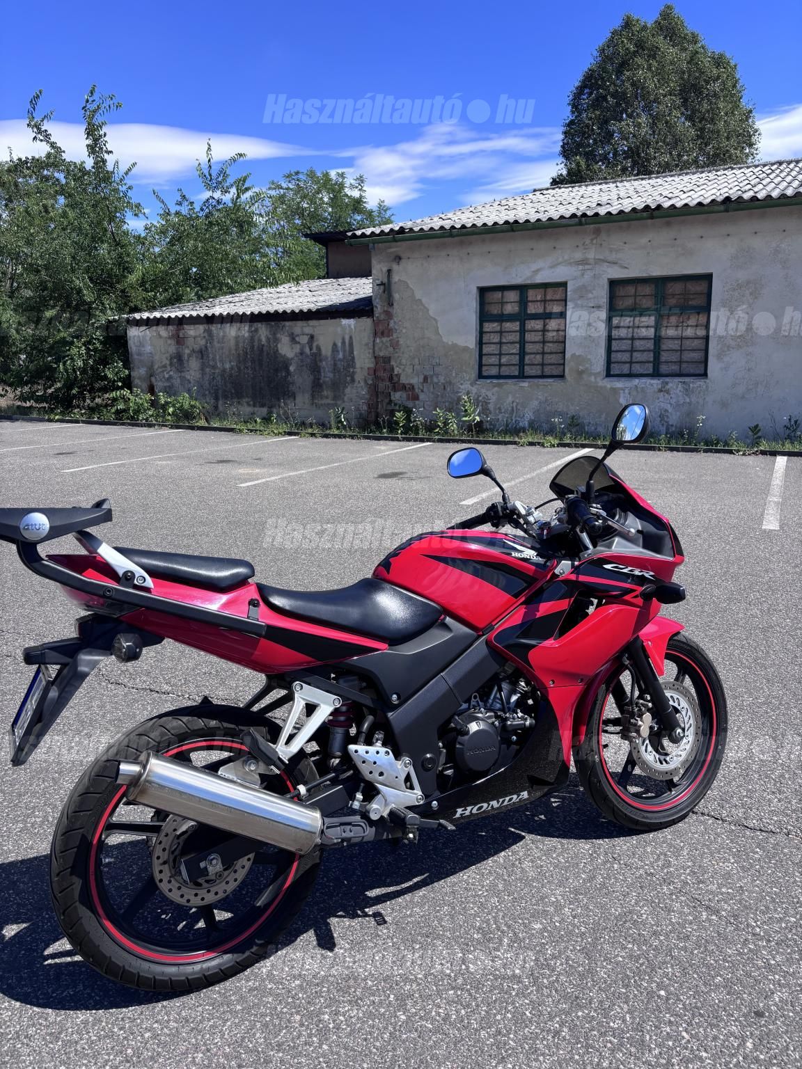 HONDA CBR 125 R 2008/9 - 1