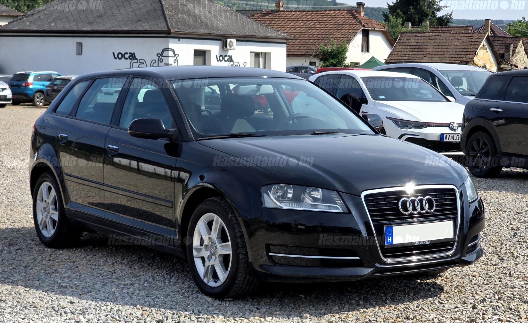 AUDI A3 2010/10 - 1