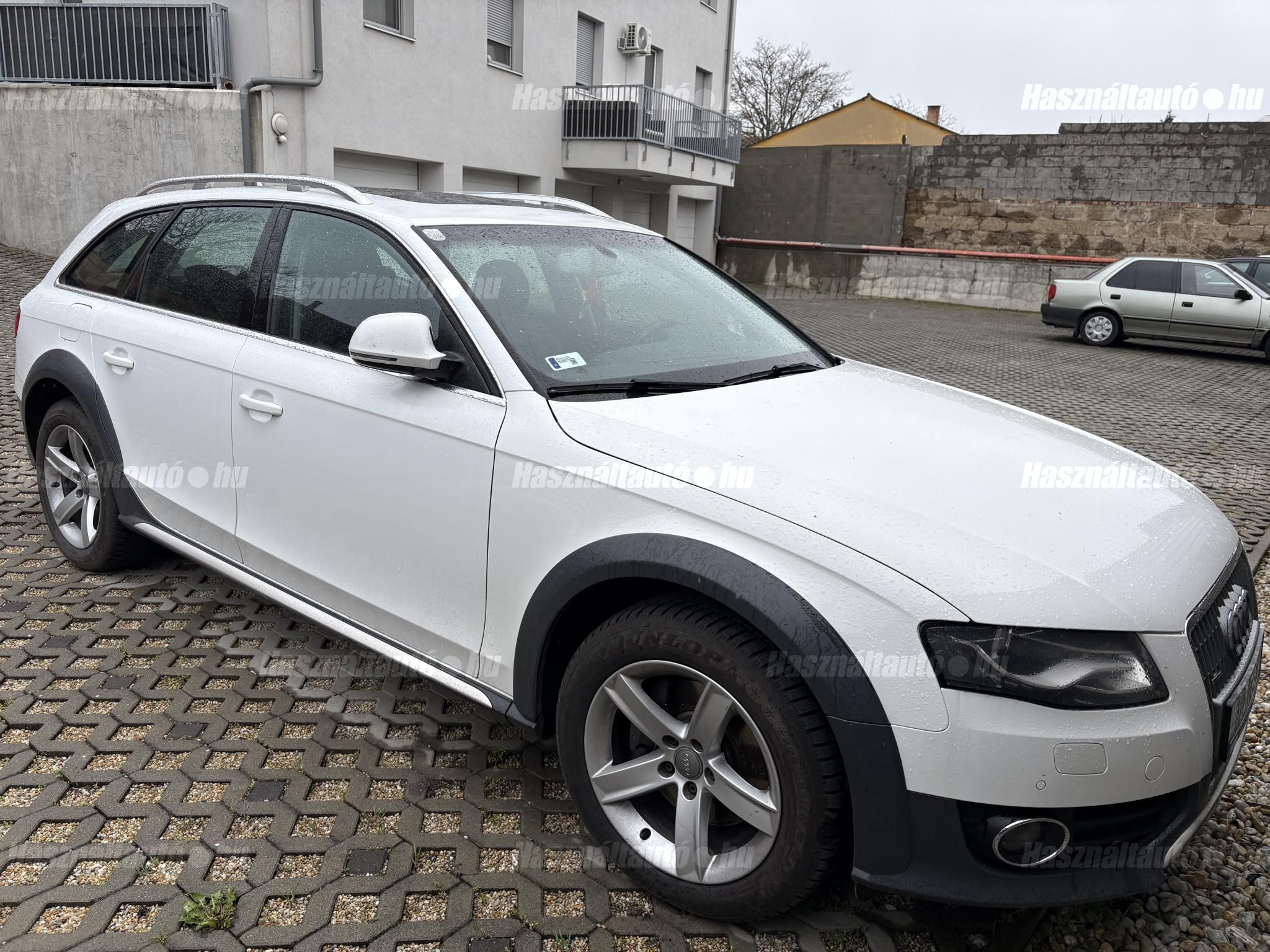 AUDI A4 ALLROAD 2011/8 - 1