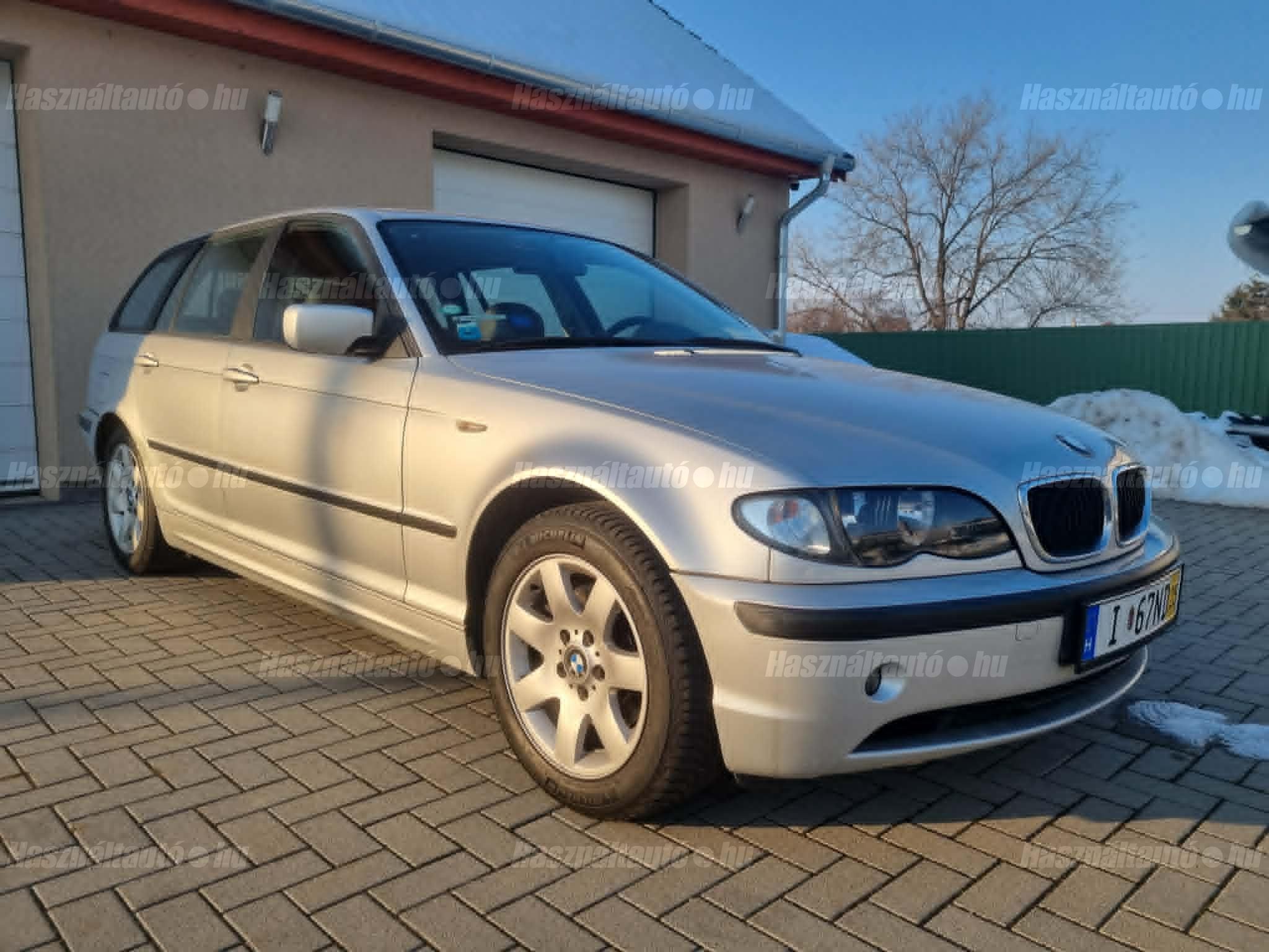 BMW 320 2002/5 - 1