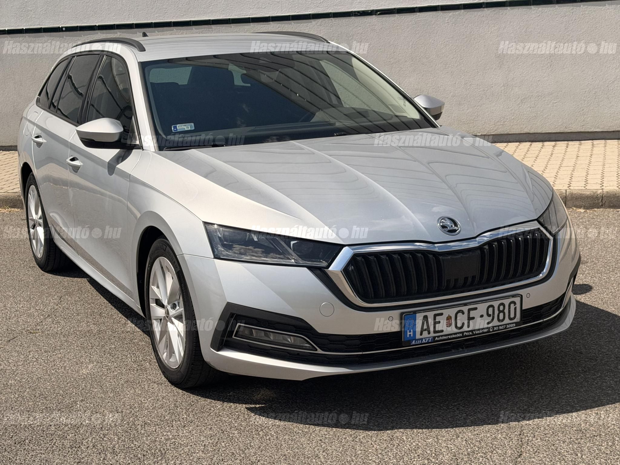 SKODA OCTAVIA 2023/6 - 1