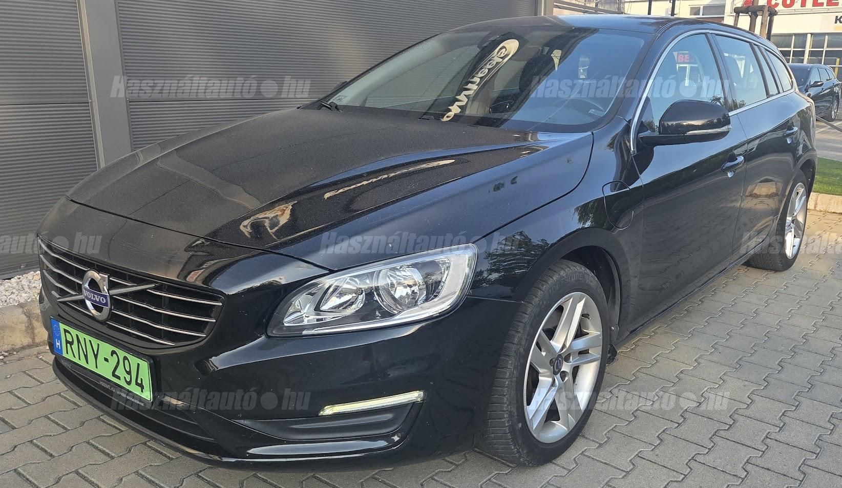 VOLVO V60 2015/4 - 1