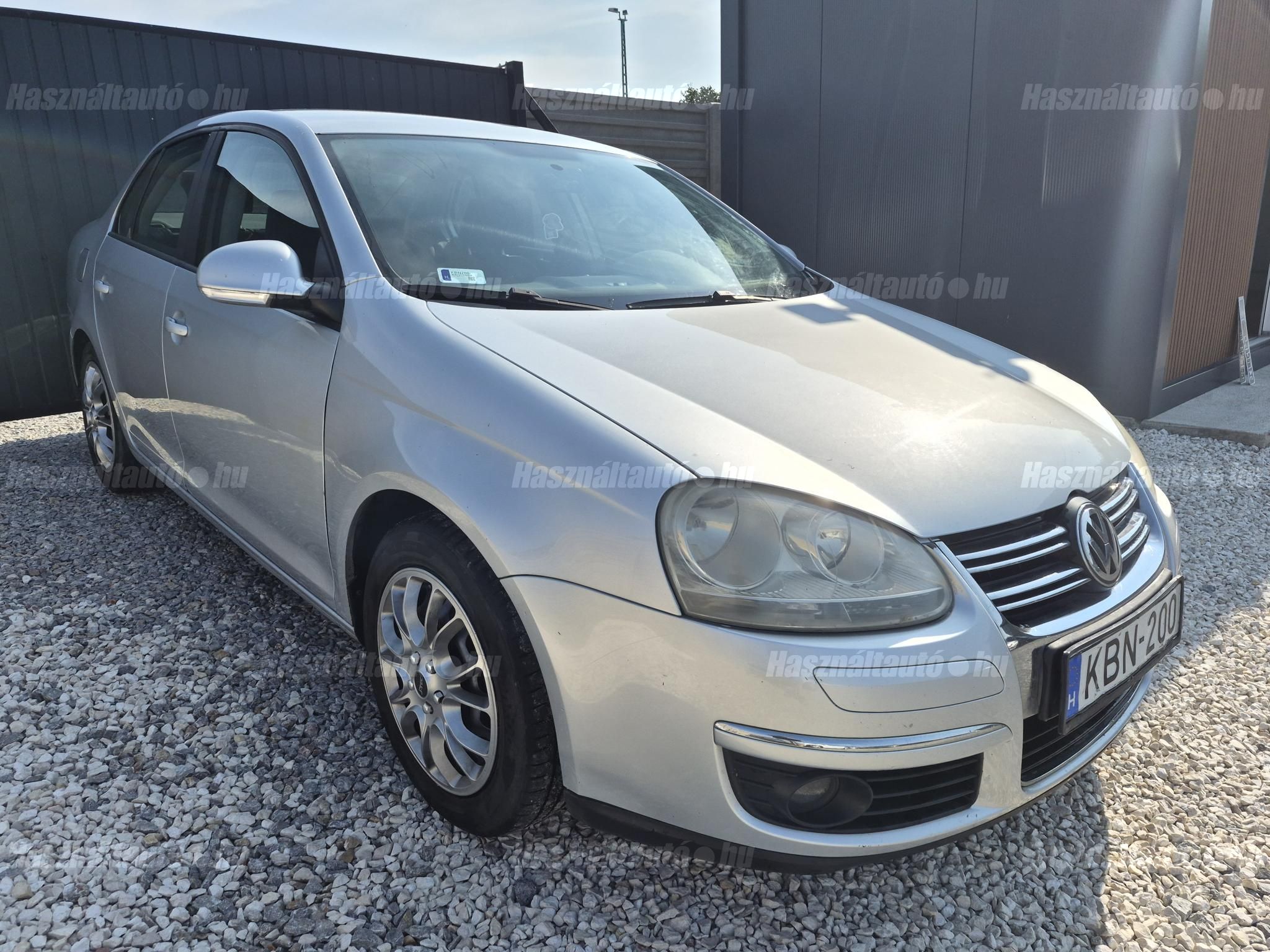 VOLKSWAGEN JETTA 2007/10 - 1