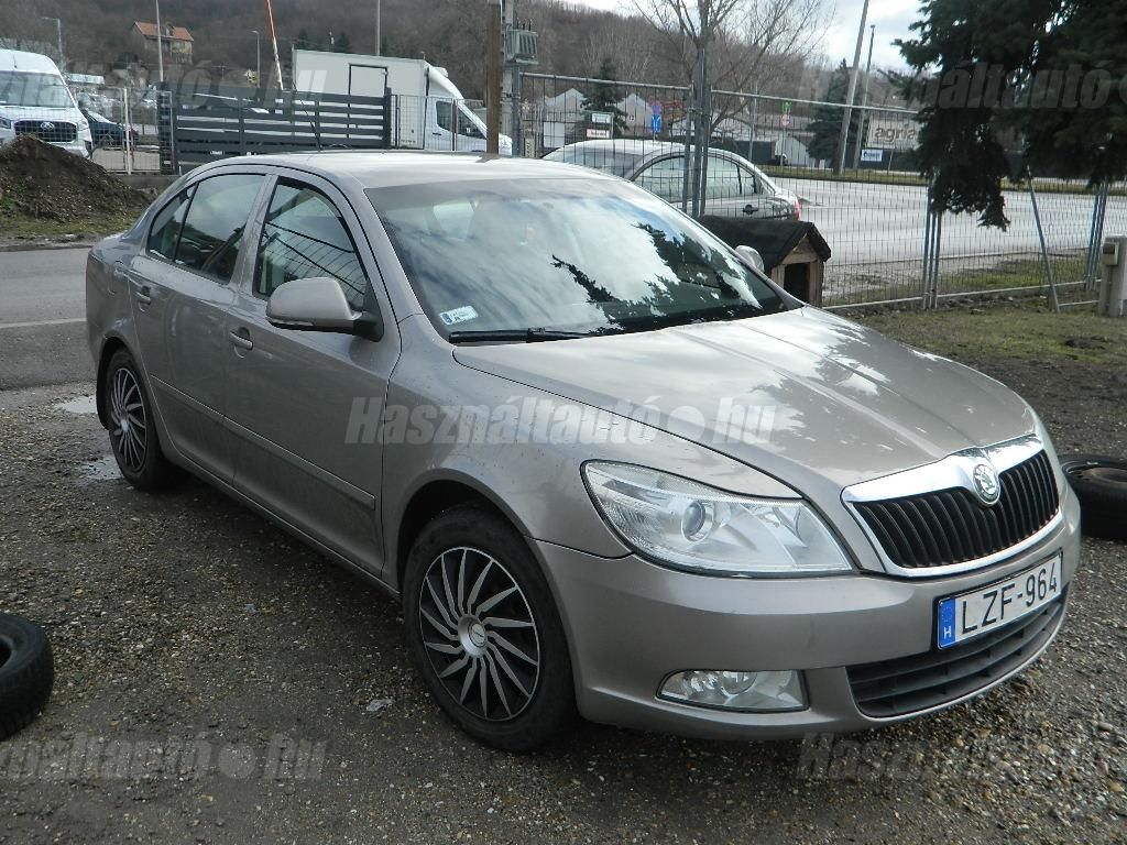 SKODA OCTAVIA 2011/12 - 1