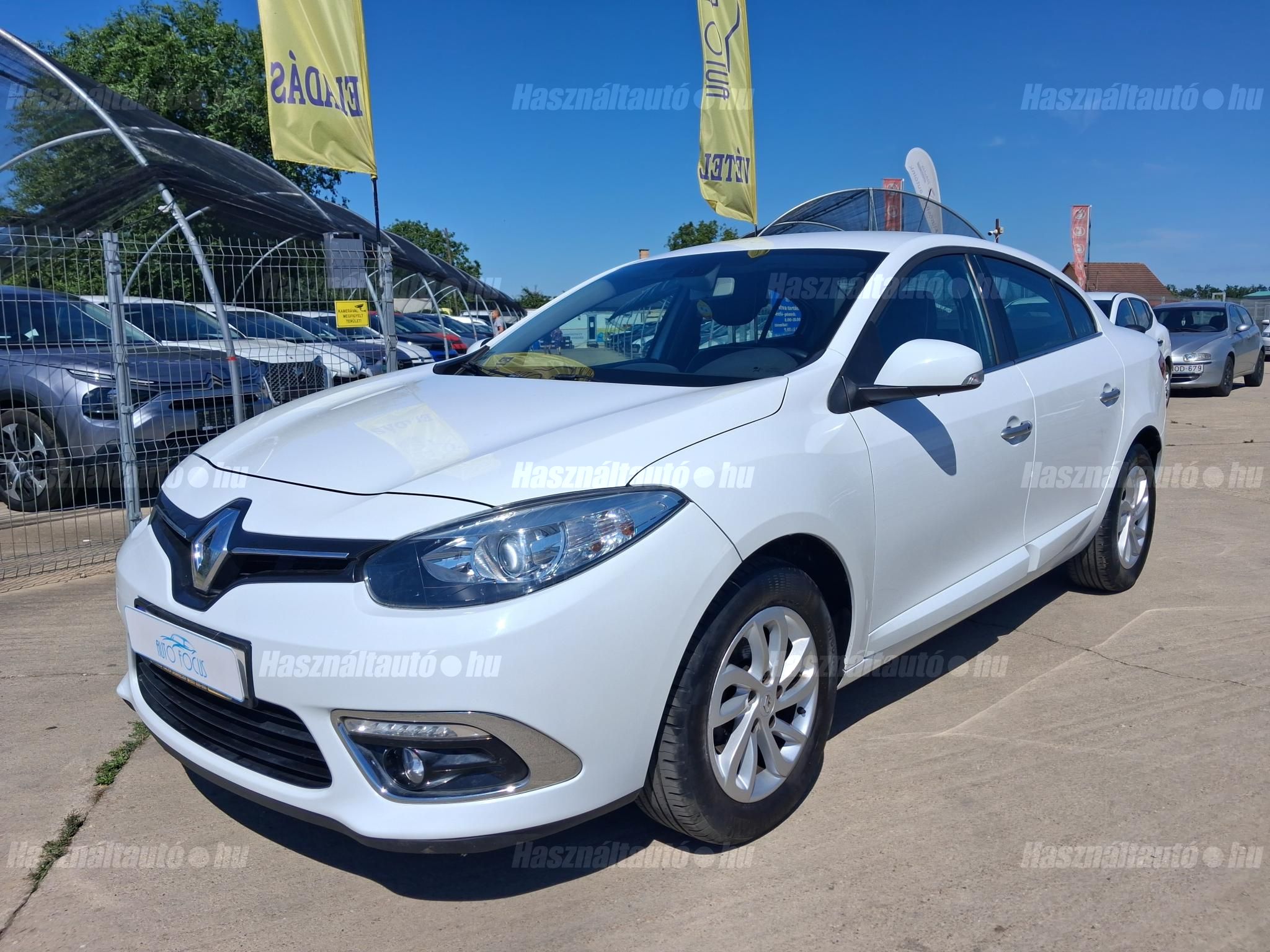 RENAULT FLUENCE 2014/5 - 1