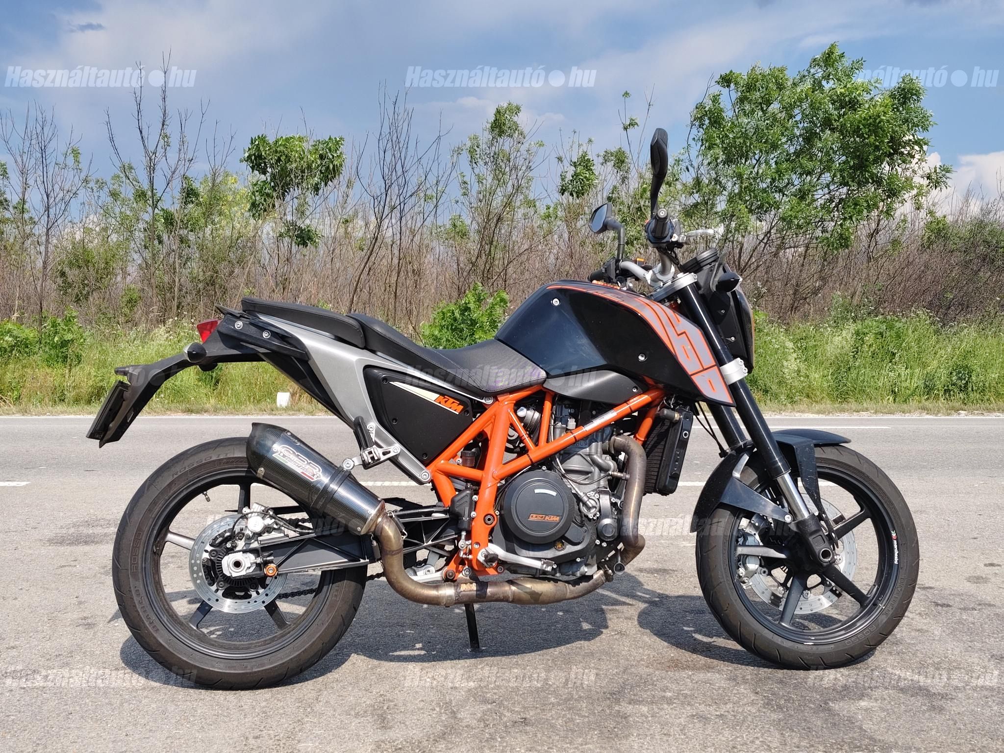 KTM 690 DUKE 2012 - 1