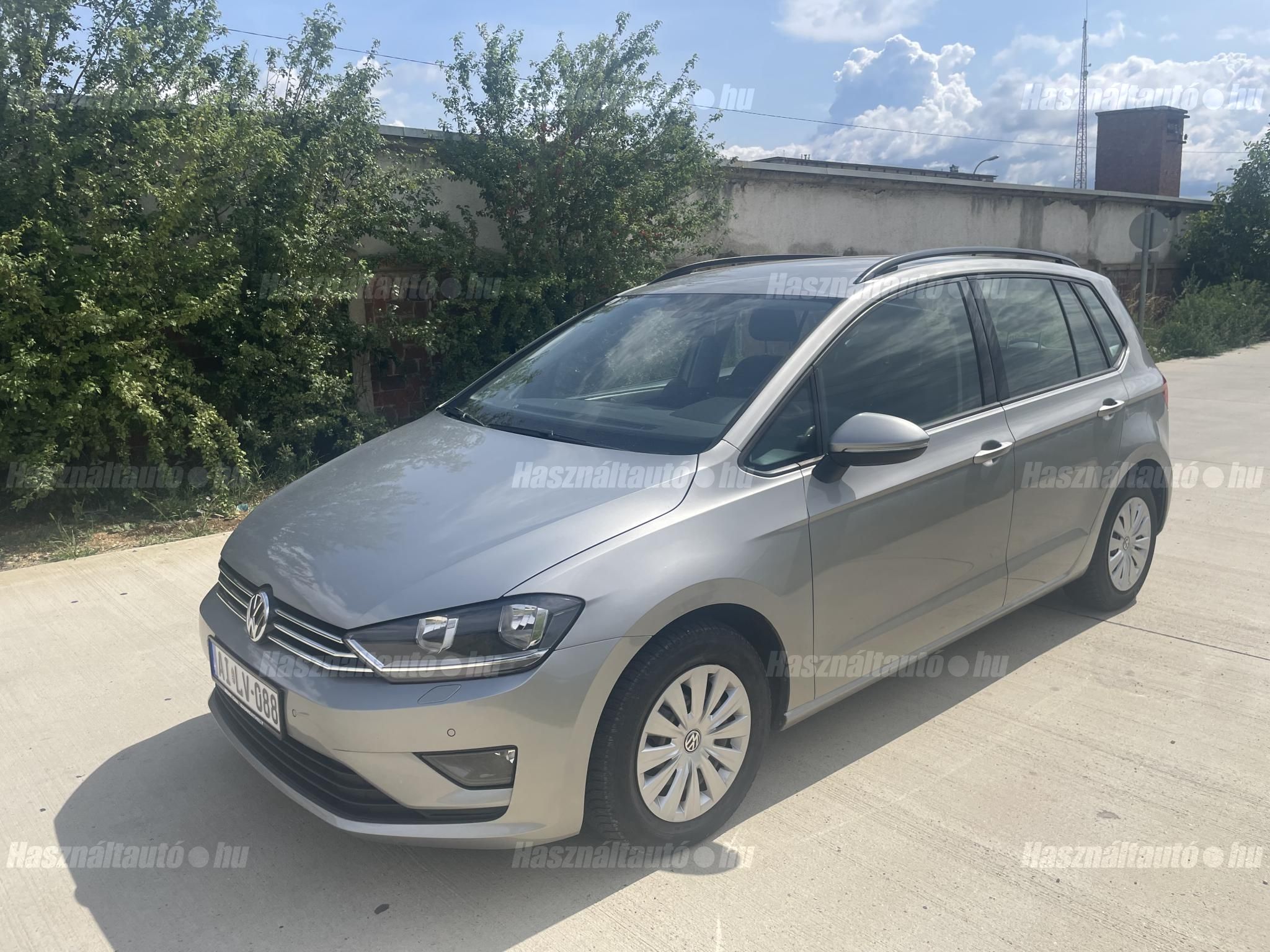 VOLKSWAGEN GOLF SPORTSVAN 2016/8 - 1