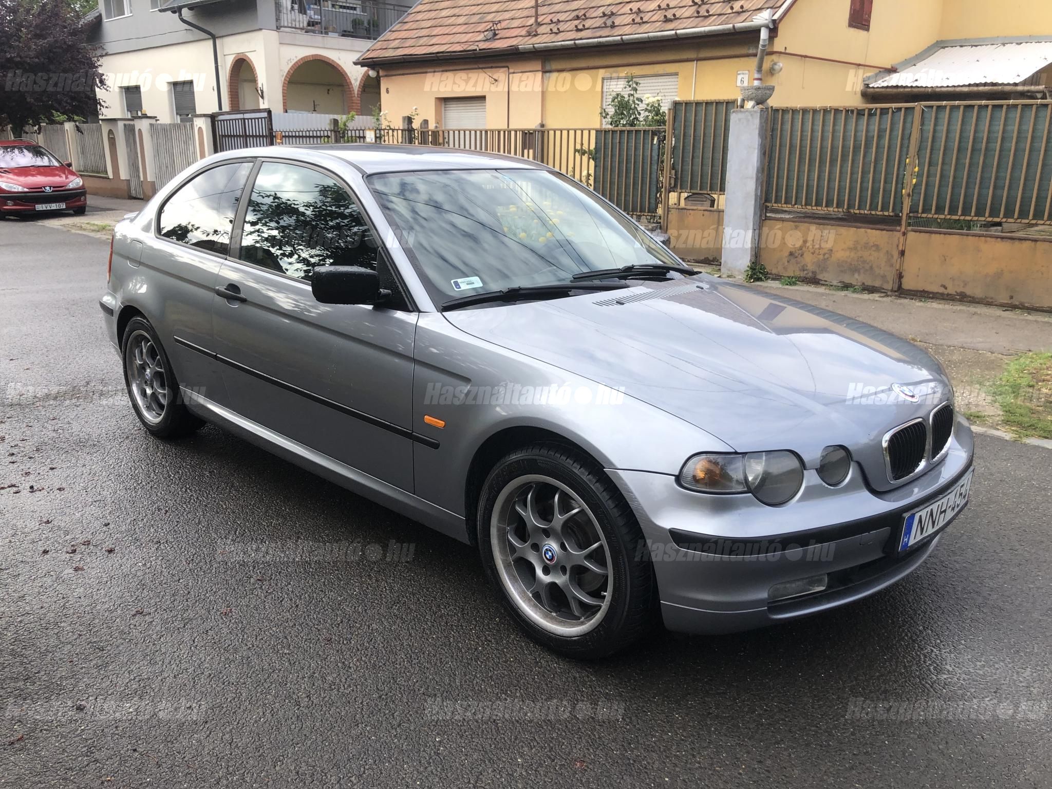 BMW 316 2003/6 - 1