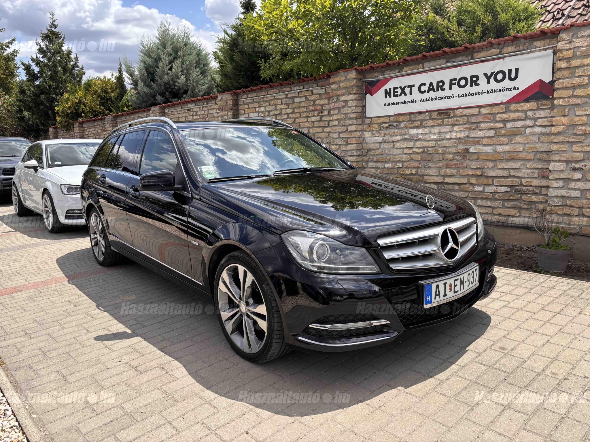 MERCEDES-BENZ C 220 2011/12 - 1