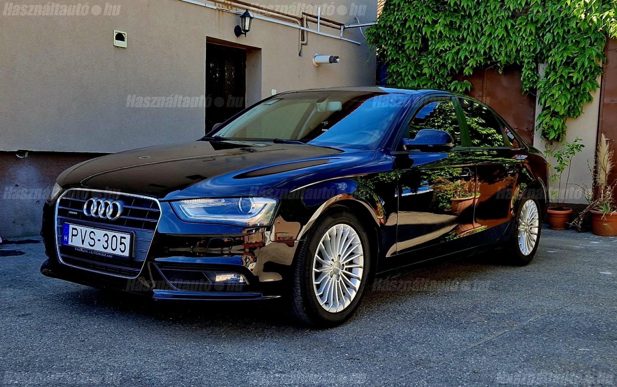 AUDI A4 2012/4 - 1