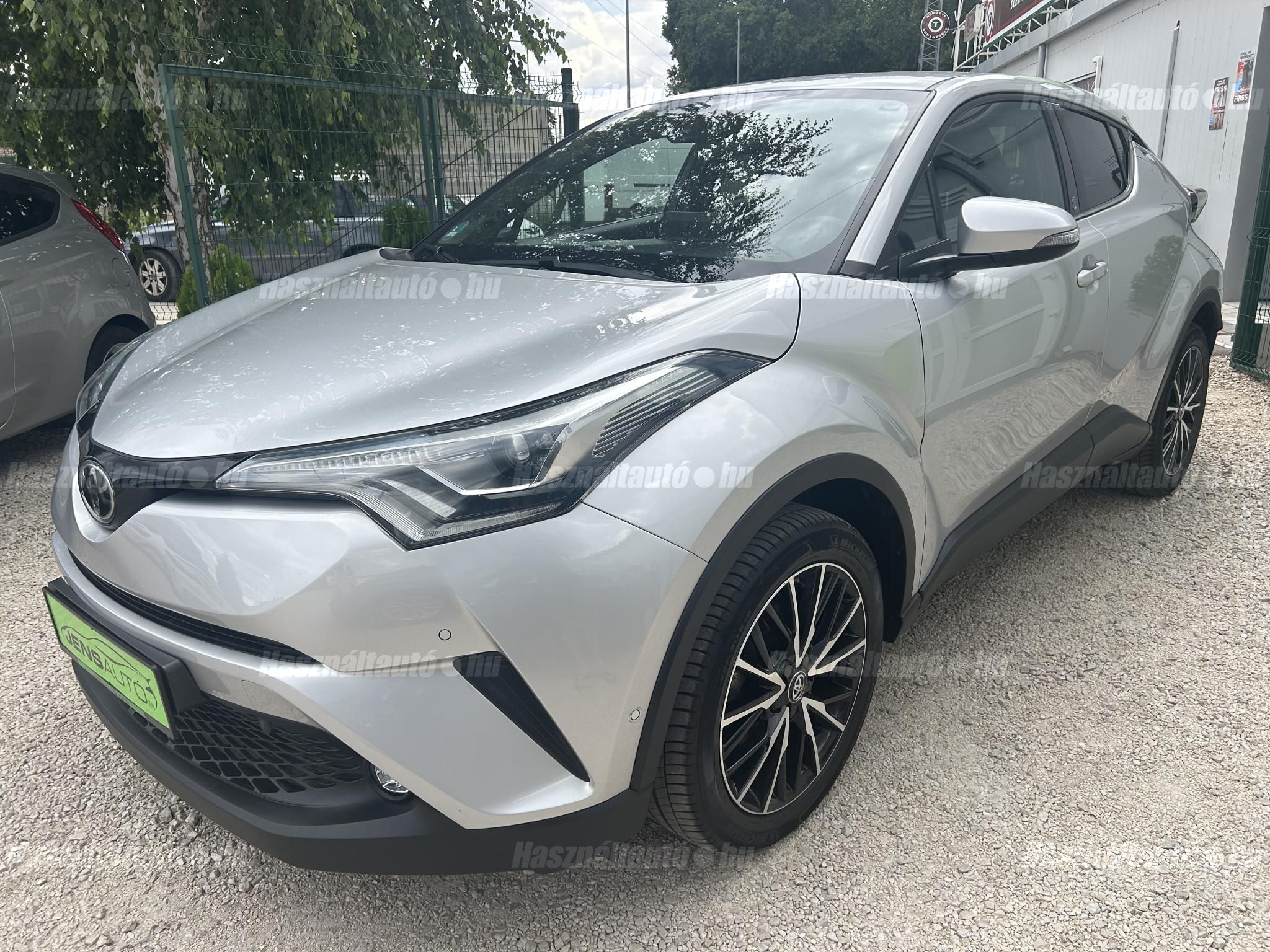 TOYOTA C-HR 2018/6 - 1